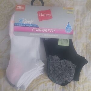 Hanes Comfort Fit No-Show Socks - White and Black with Heather Gray